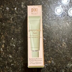 Pixi Skintreats Phenomenal Gel with Aloe